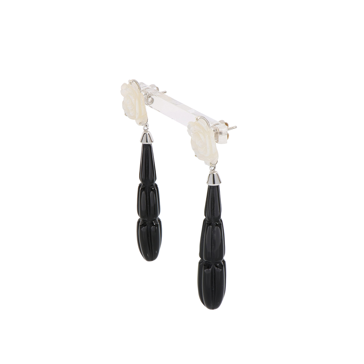 White Mother-of-Pearl Rose and Black Onyx Drop Earrings in 18 K White Gold