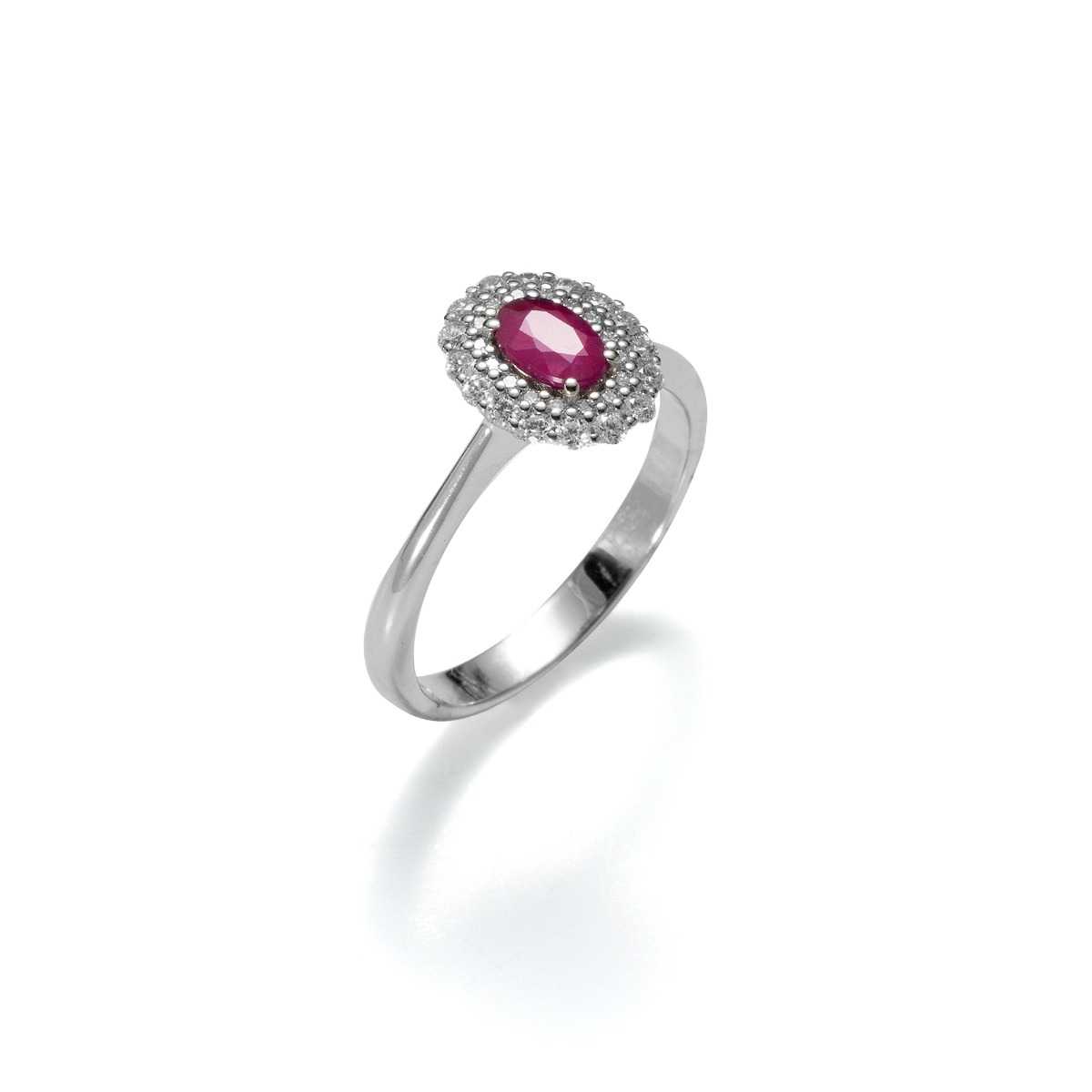 18Kt White Gold Halo Ring with Oval Ruby 