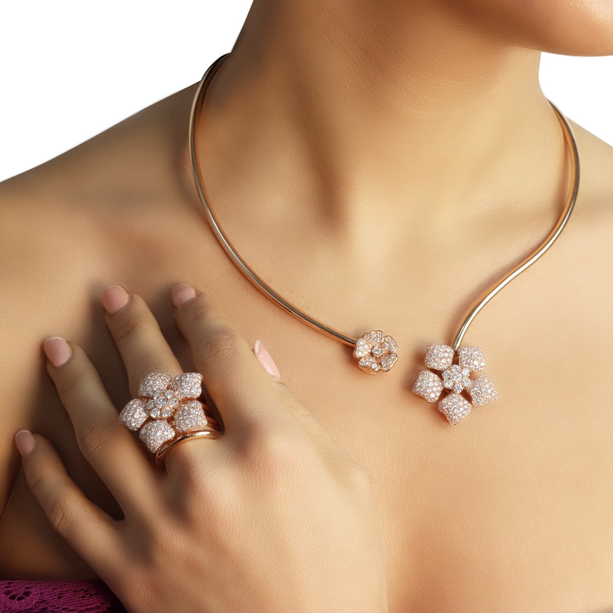 Buy Gold Plated Flower Model Simple Plain Necklace Design for Women