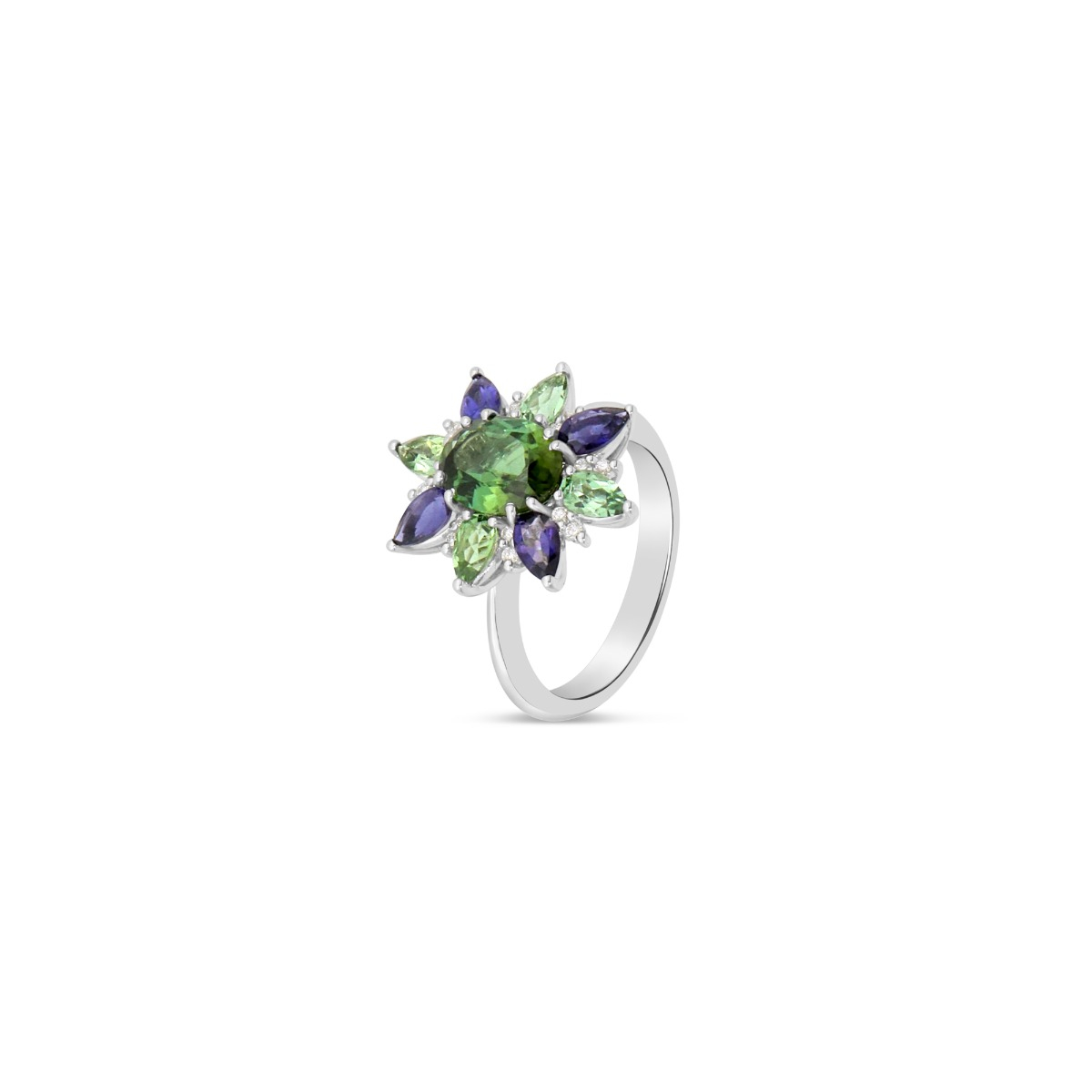 Green Star Ring with Diamonds